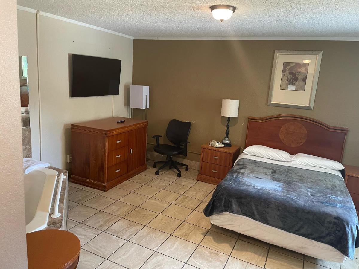 Budgetel Inn And Suites - Λούισβιλ Εξωτερικό φωτογραφία